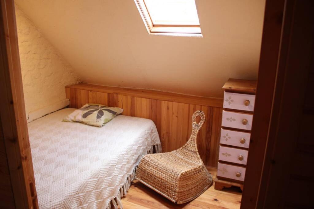 Bras D'Or Rural Gite Cottage By Farms & Lakes. Bais  Exterior photo